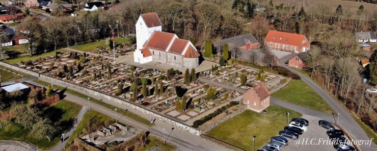 Vammen Kirke. Foto: H.C.Fritids.fotograf